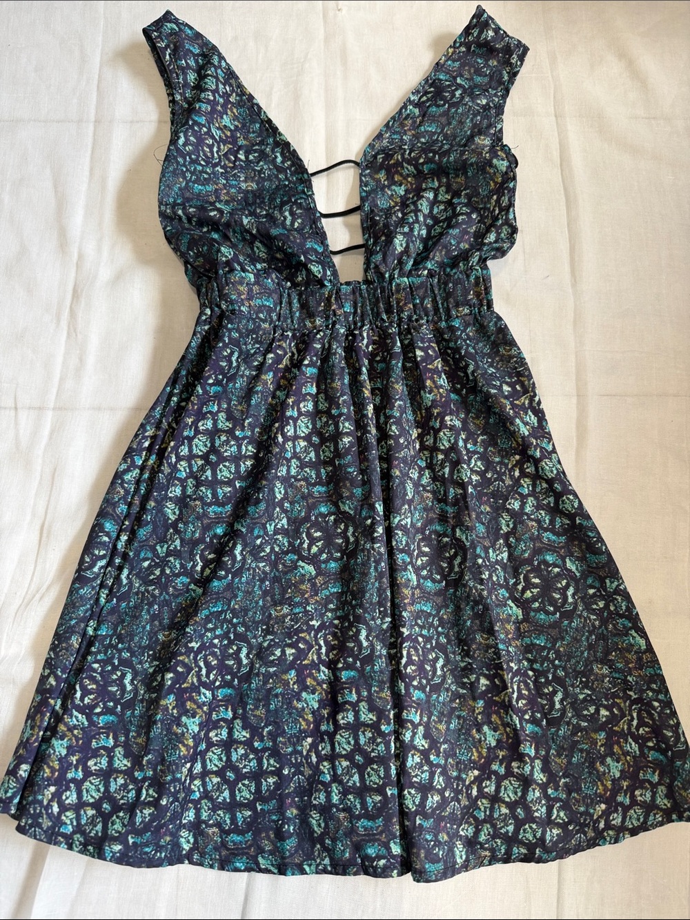 Sleeveless V-Neck Midi Dress in Teal & Black AJA # 1 F